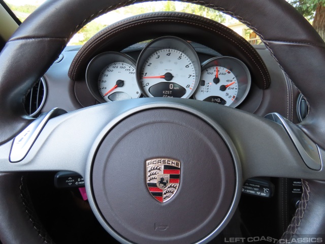 2010-porsche-boxster-s-105.jpg