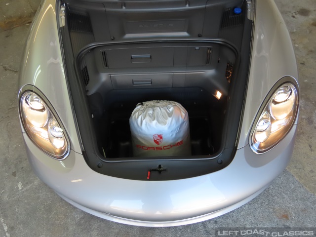 2010-porsche-boxster-s-145.jpg