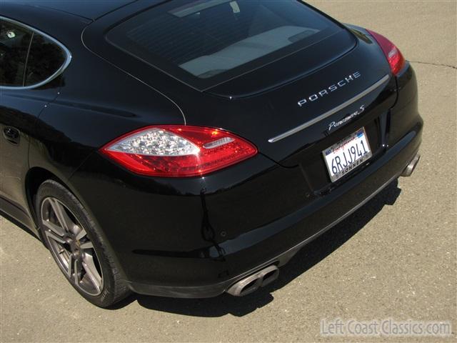 2010-porsche-panamera-s-064.jpg