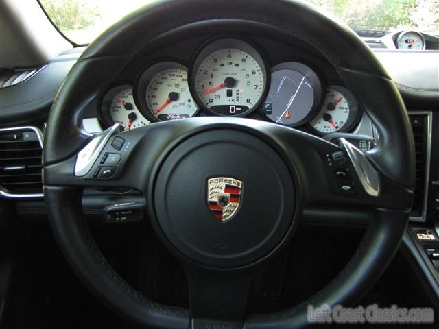 2010-porsche-panamera-s-069.jpg