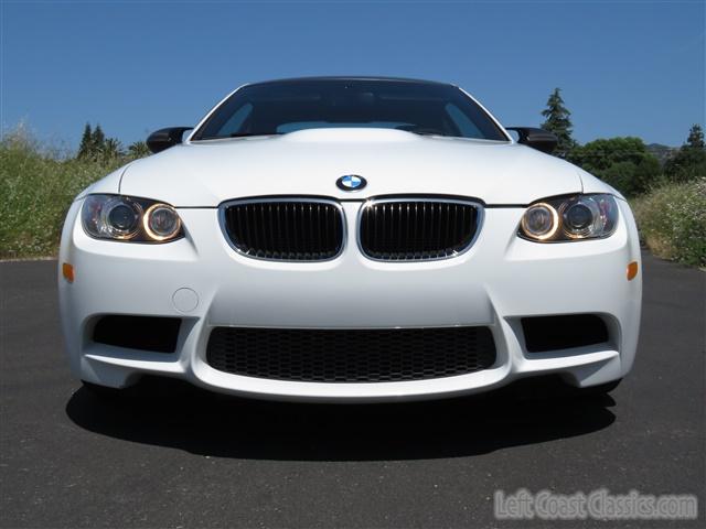 2011-bmw-m3-003.jpg