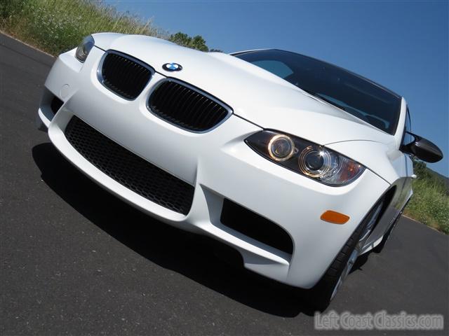 2011-bmw-m3-069.jpg