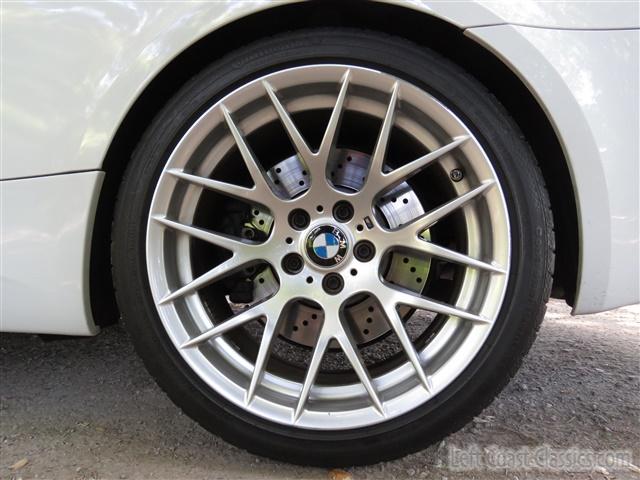 2011-bmw-m3-107.jpg