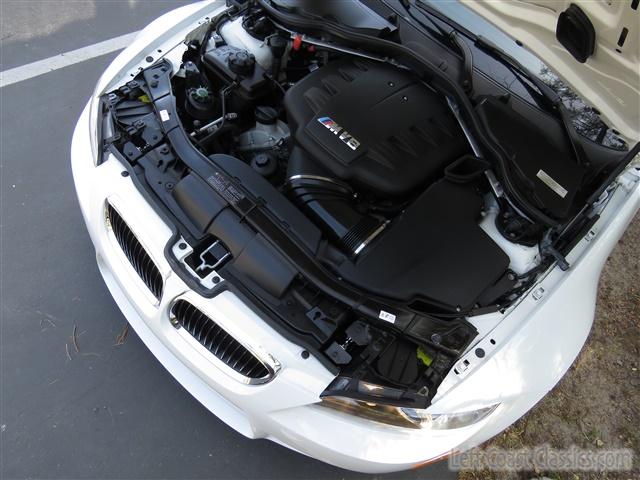 2011-bmw-m3-201.jpg