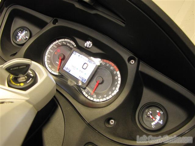 2011-can-am-spyder-022.jpg