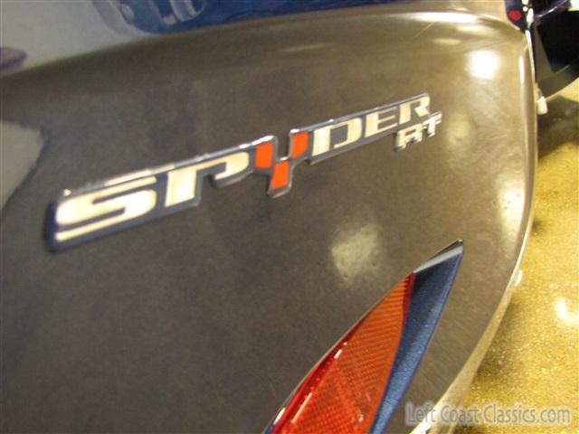 2011-can-am-spyder-035.jpg