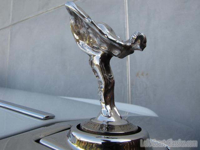 2011-rolls-royce-spirit-of-ecstasy-041.jpg