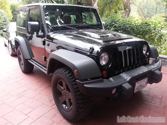 2012-jeep-wrangler-call-of-duty-016.jpg