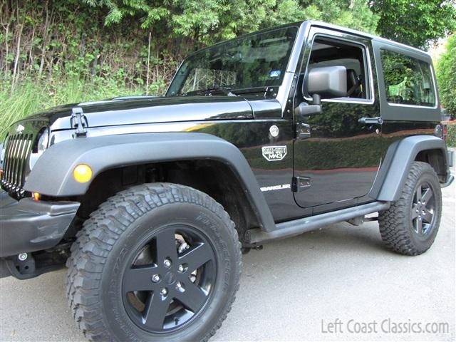 2012-jeep-wrangler-call-of-duty-020.jpg