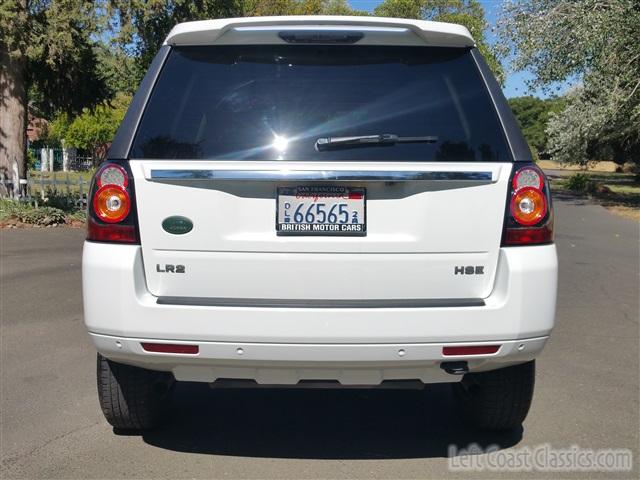 2013-landrover-lr2-hse-013.jpg