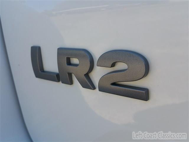 2013-landrover-lr2-hse-029.jpg