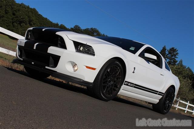 2014-mustang-shelby-gt500-004.jpg