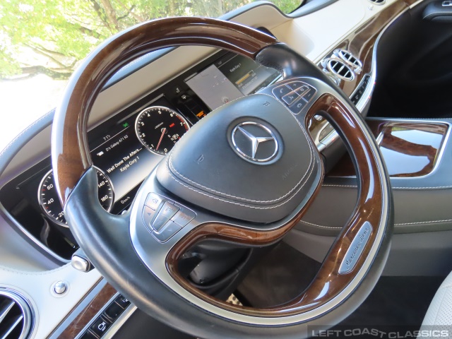 2016-mercedes-benz-s550-077.jpg