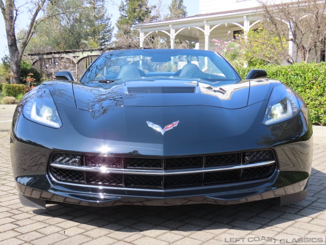 2017-chevrolet-corvette-z51-lt2-001.jpg