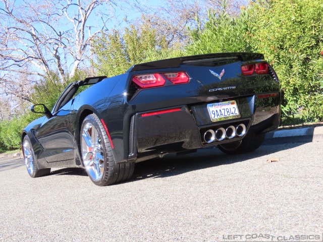 2017-chevrolet-corvette-z51-lt2-025.jpg