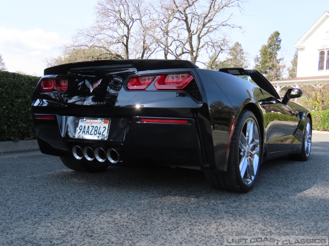 2017-chevrolet-corvette-z51-lt2-041.jpg