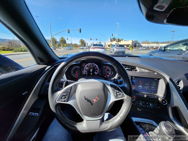 2017-chevrolet-corvette-z51-lt2-123.jpg