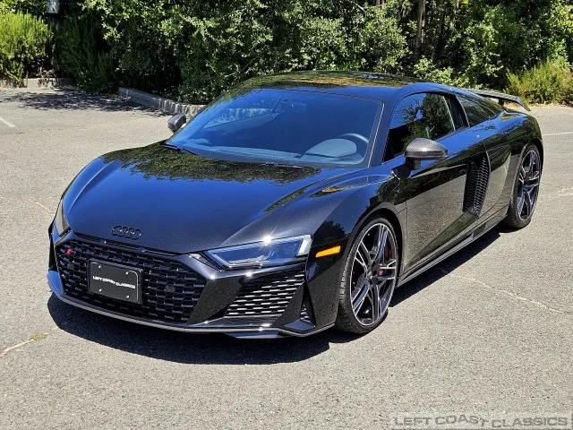 2022 Audi R8 Quattro Slide Show